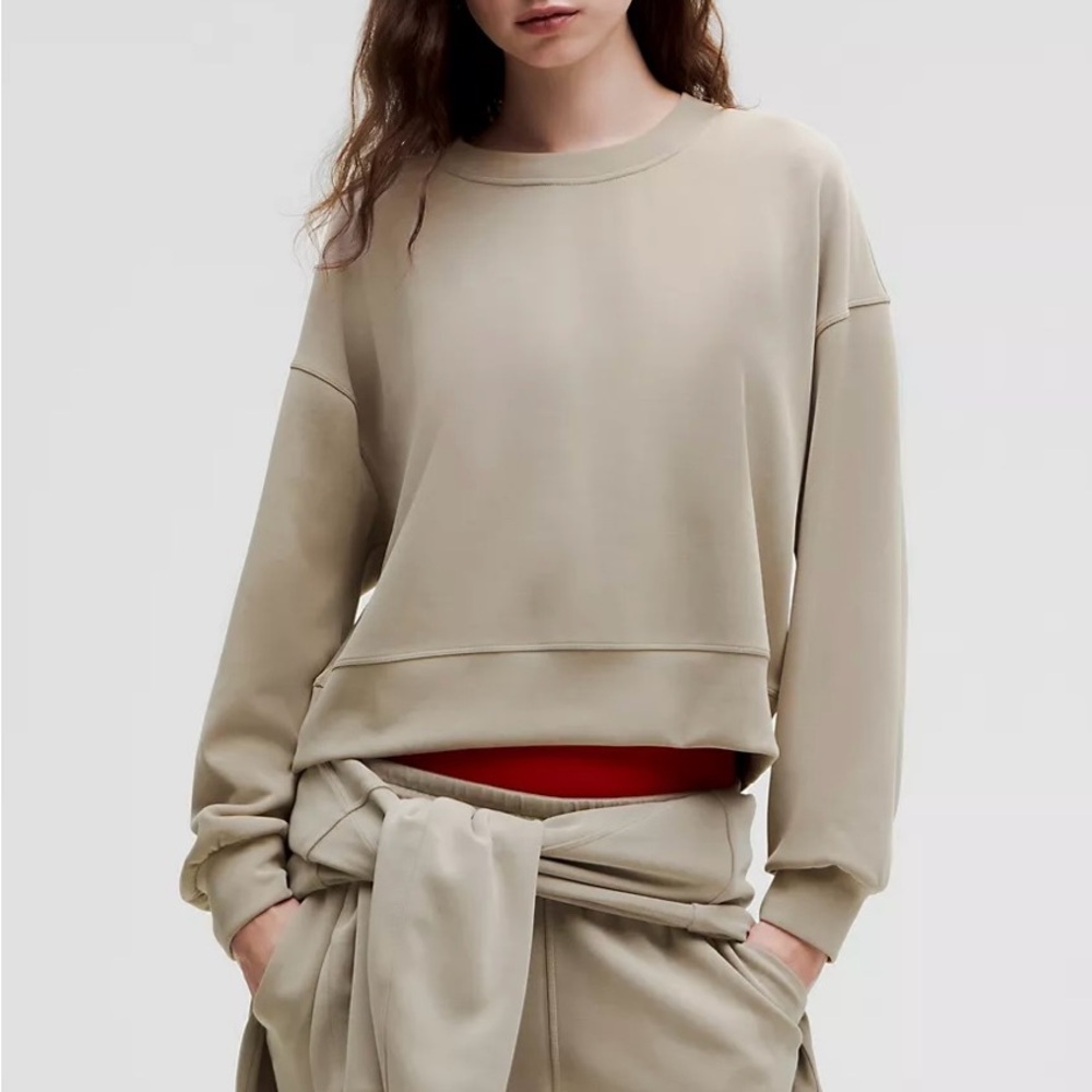 Women's Lululemon Lightweight Sweatshirt